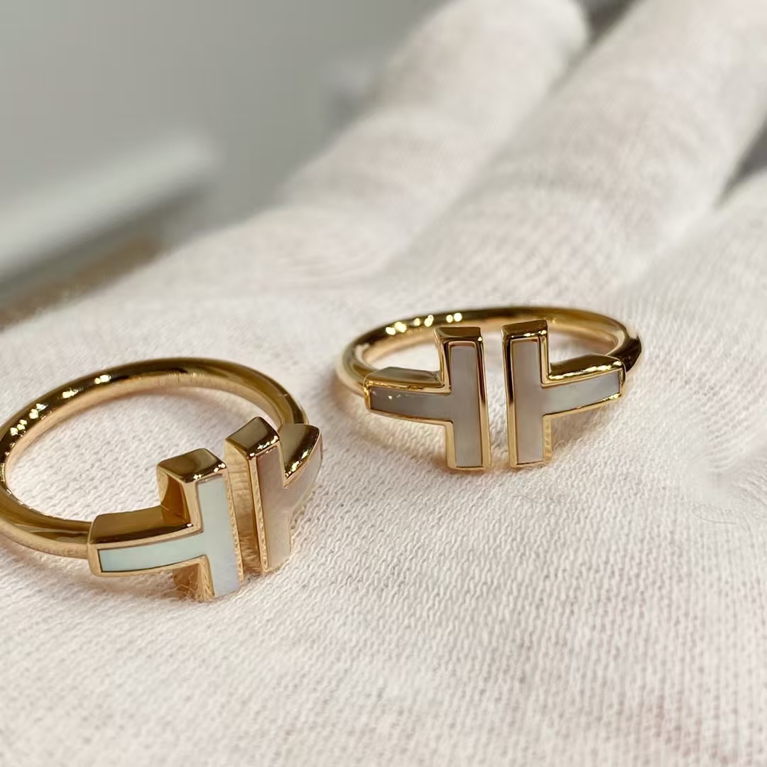 Tiffany Mother of Pearl Double T Ring - Image 8