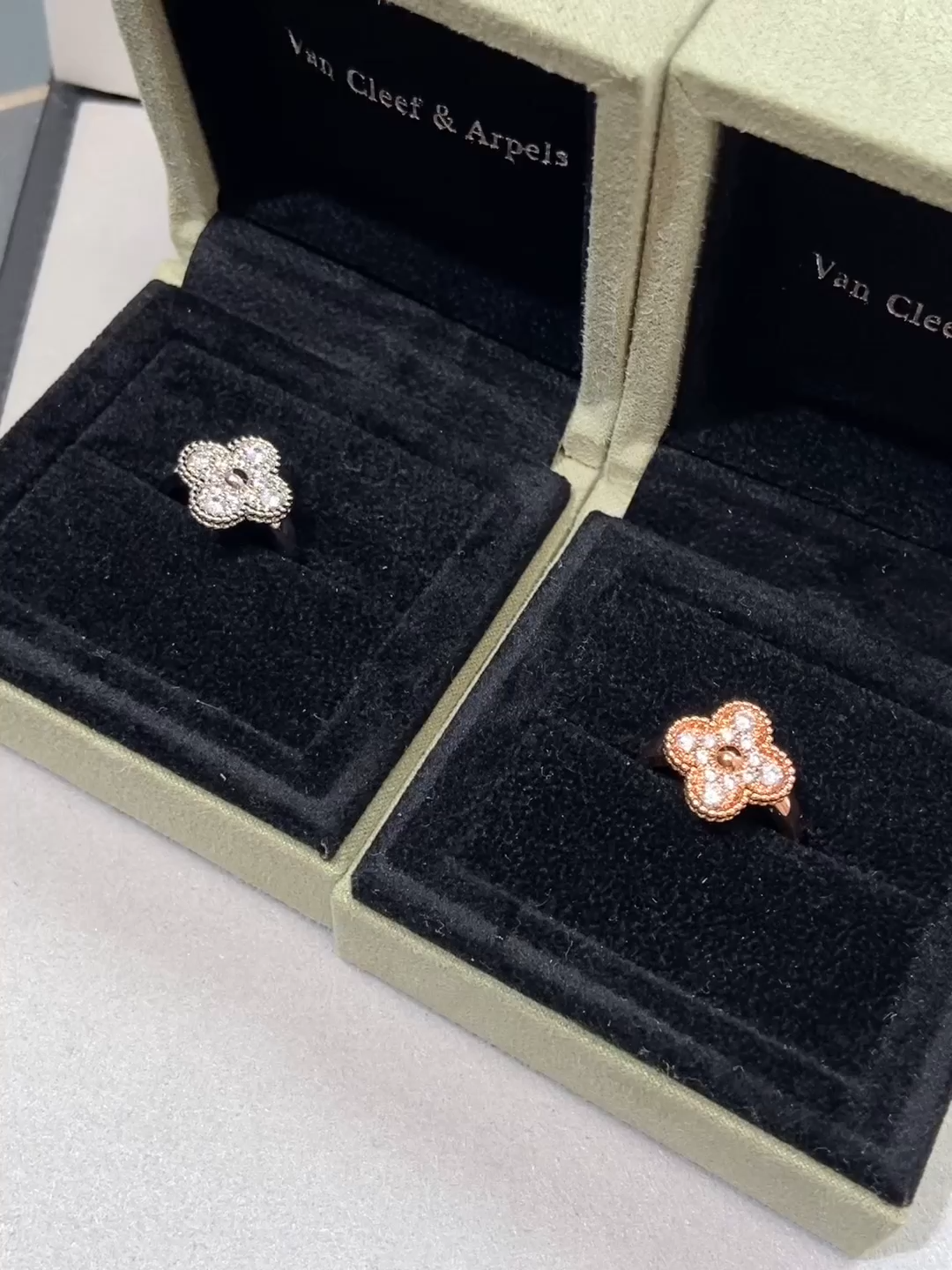 VCA Diamond Vintage Alhambra Ring