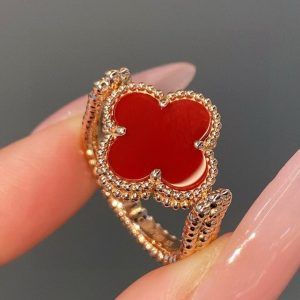 VCA Vintage Alhambra Reversible Ring