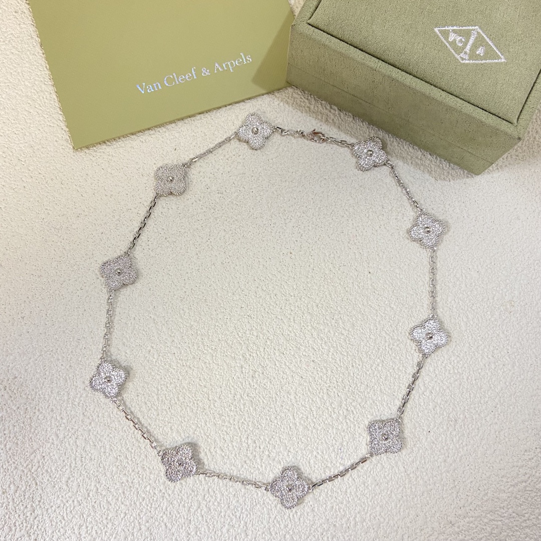 VCA Vintage Alhambra Necklace, 10 Motifs - Image 4