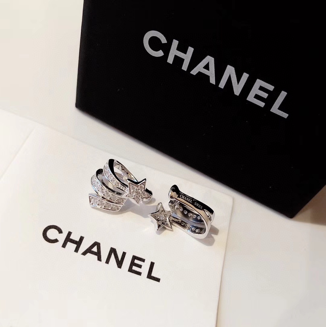 Chanel Non-pierced Ear Clip Comete Earrings