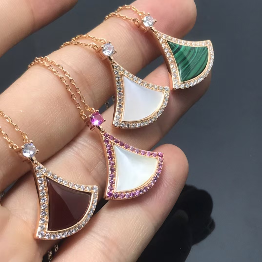Bvlgari Divas' Dream Necklace - Image 2