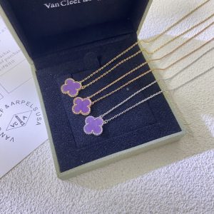 VCAPurple Vintage Alhambra Pendant Necklace