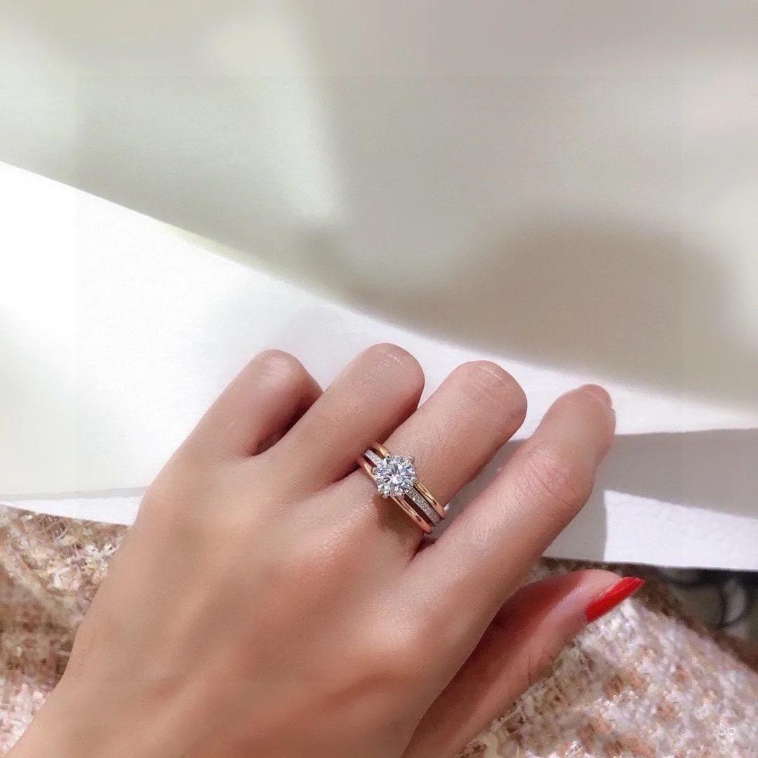 Cartier Three Layers Mixed Metal Color Diamond Ring - Image 6