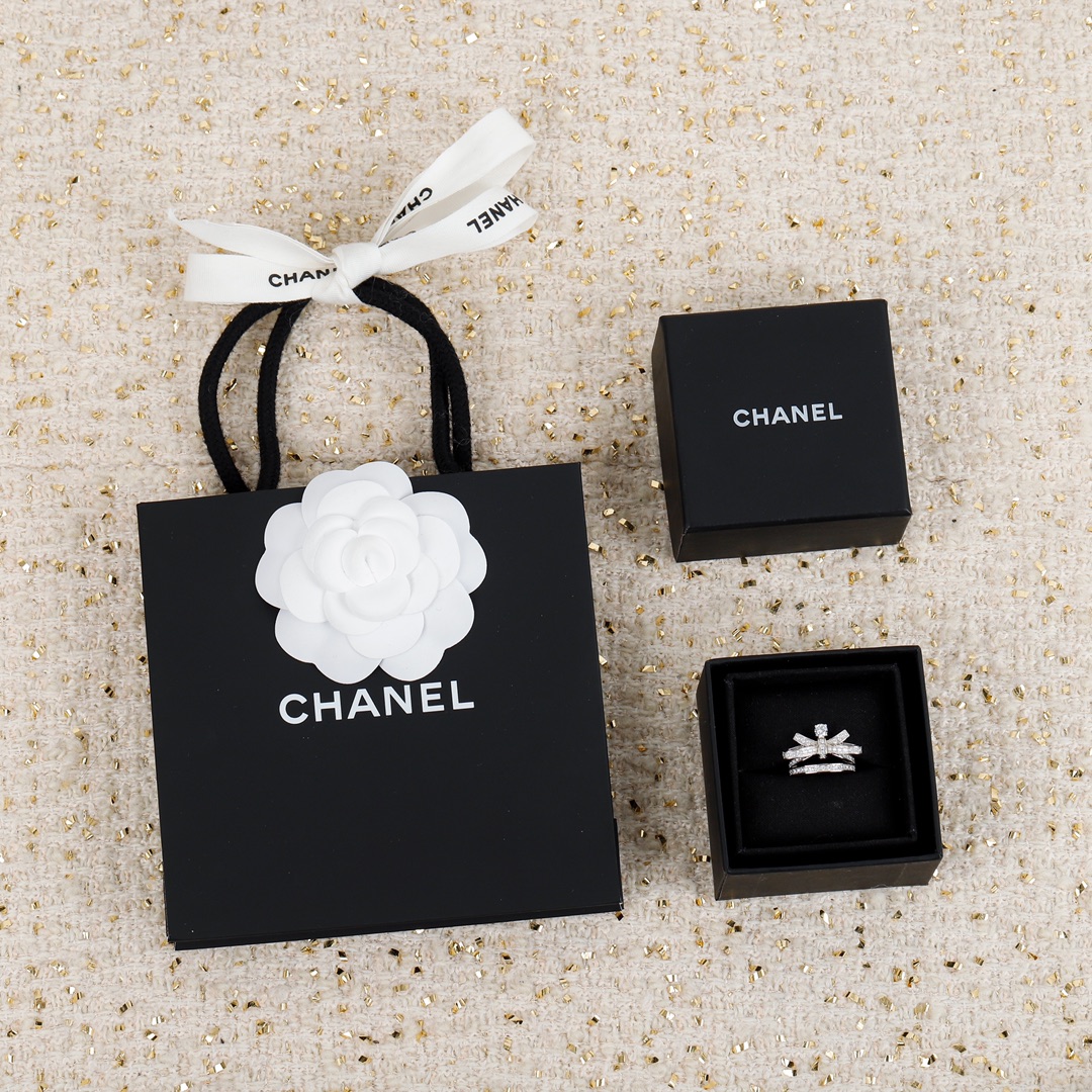 Chanel Ruban Bow Ring - Image 3