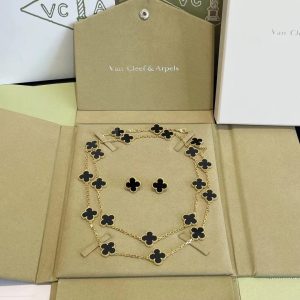 VCA Yellow Gold Black Clover Vintage Alhambra Long Necklace, 20 Motifs