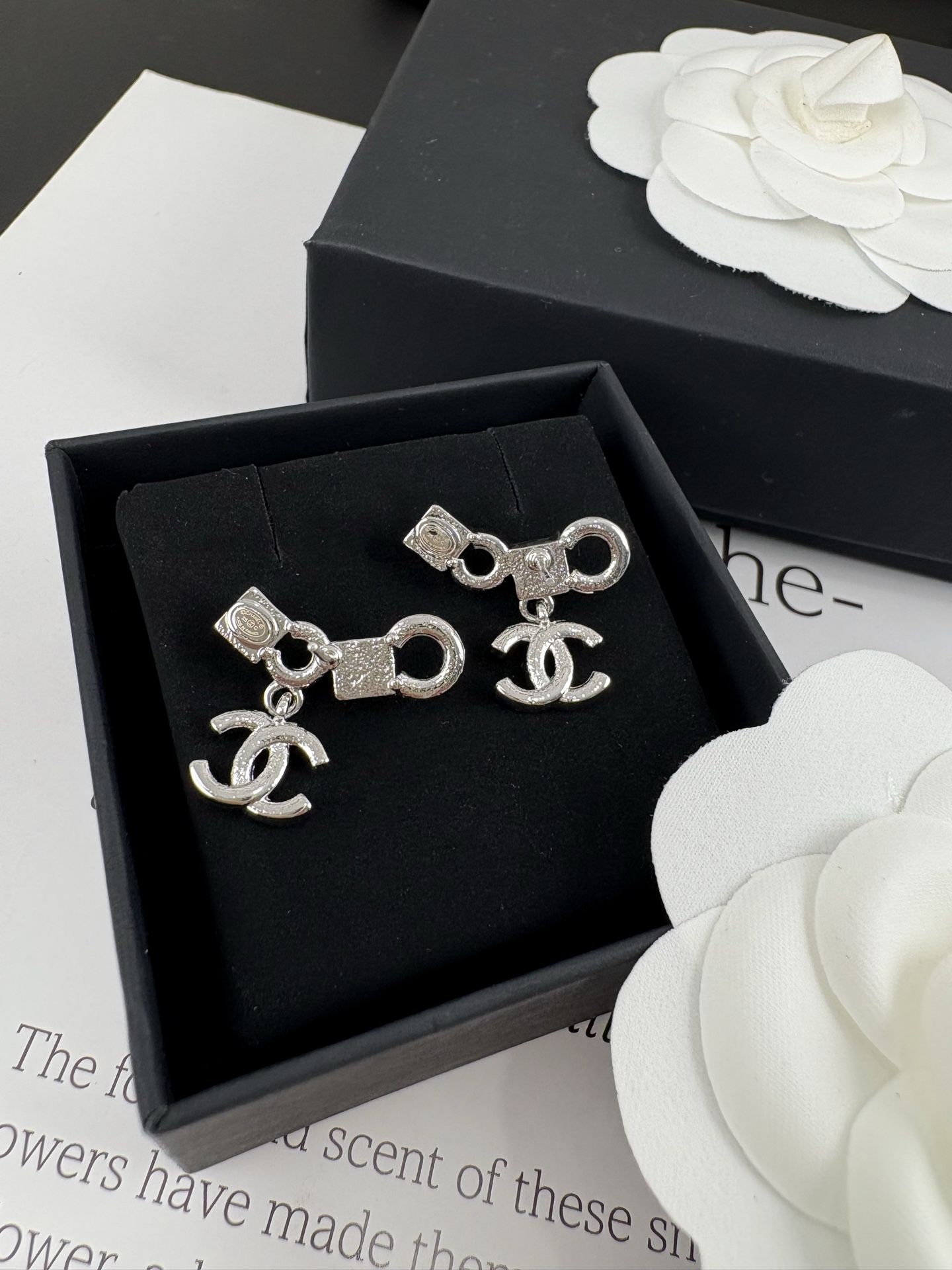 Chanel Full Diamond and Pearl Paved Coco Earrings - Image 5