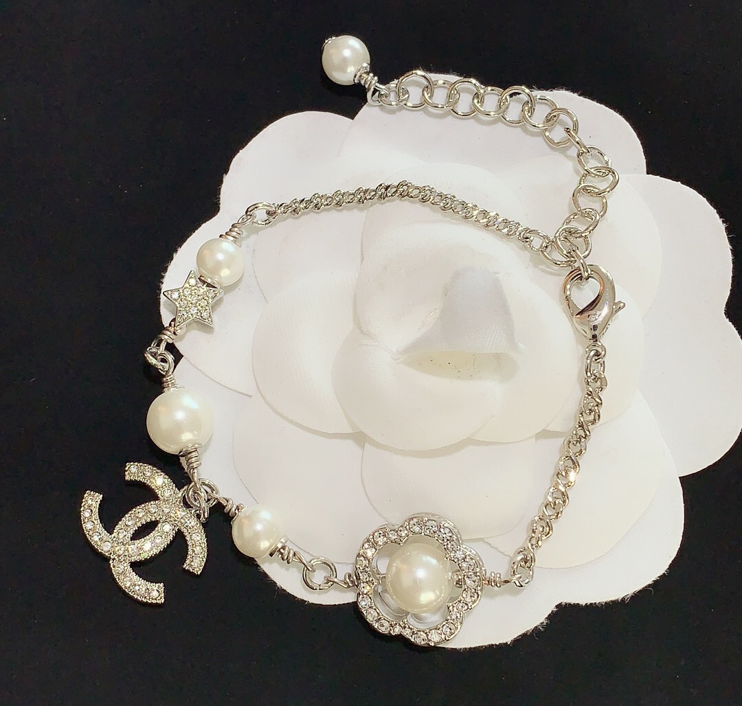 Chanel Flower Enhancer Pearl Bracelet Earrings Necklace - Image 8