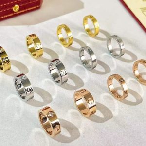 Cartier LOVE LEVE Ring