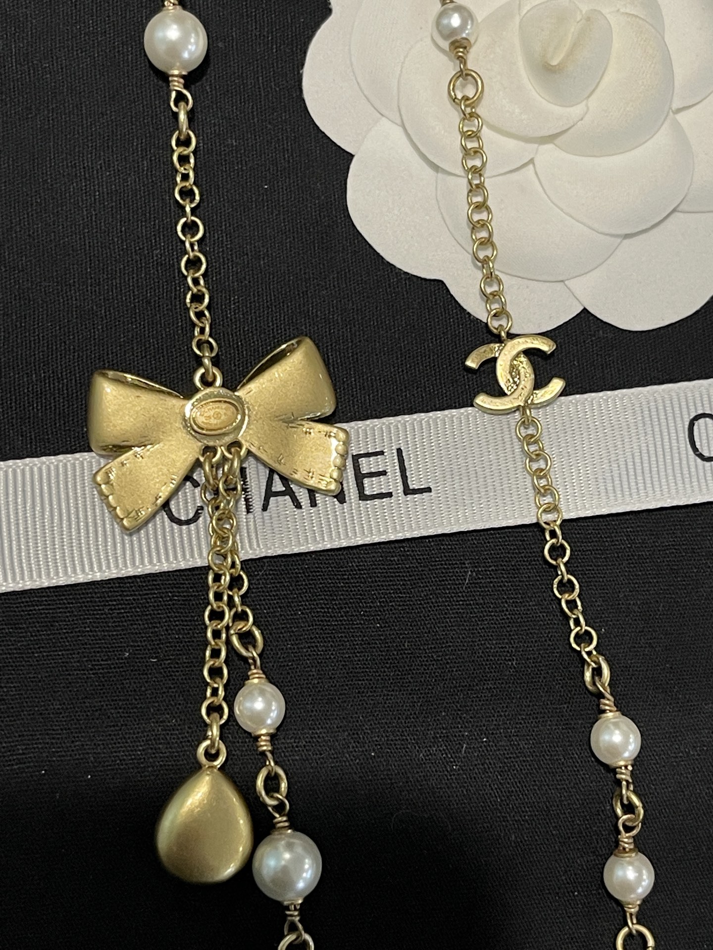 Chanel Bowknot Sweater Chain Foldable Double-Layer Long Necklace - Image 8