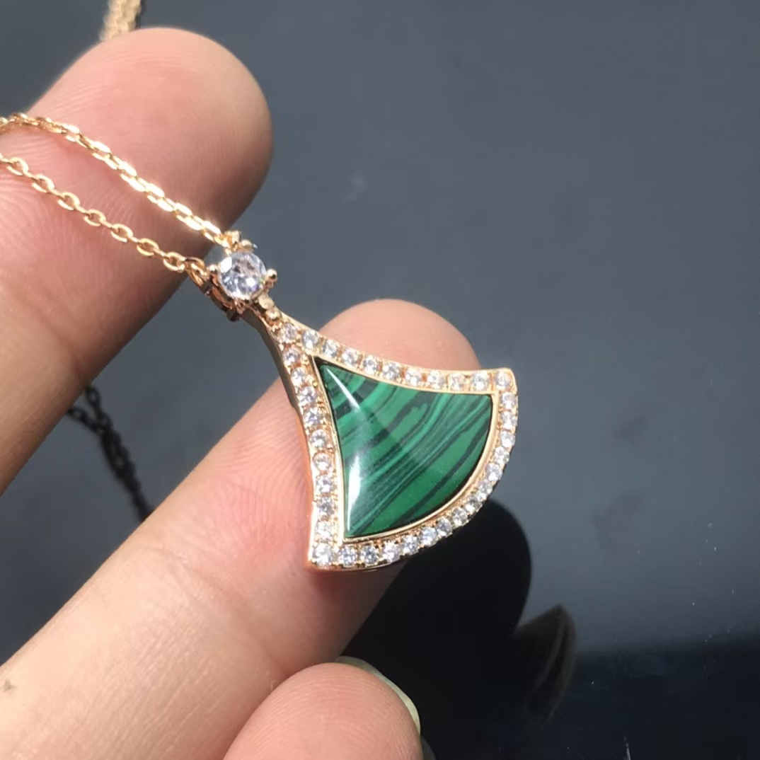 Bvlgari Divas' Dream Necklace - Image 6