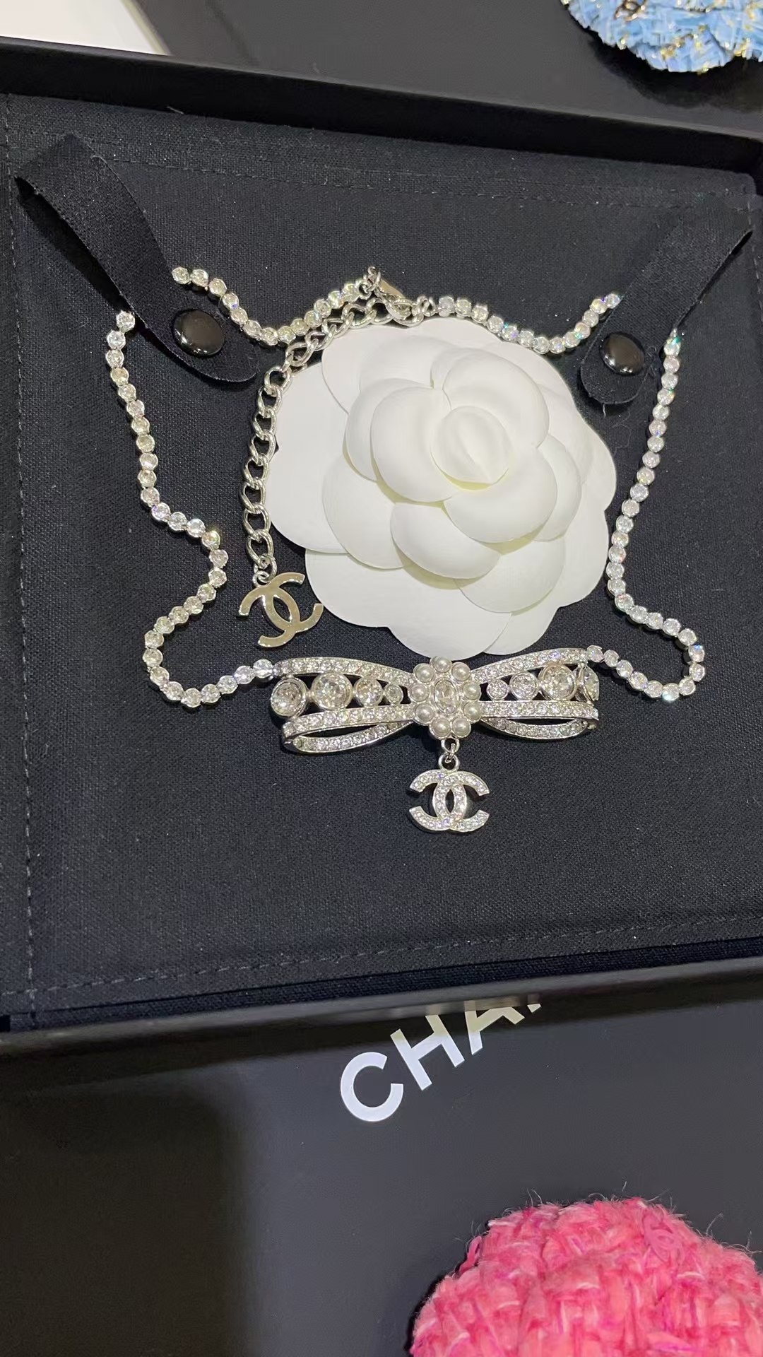 Chanel Rhinestone Strass Bowknot Pendant Necklace - Image 6