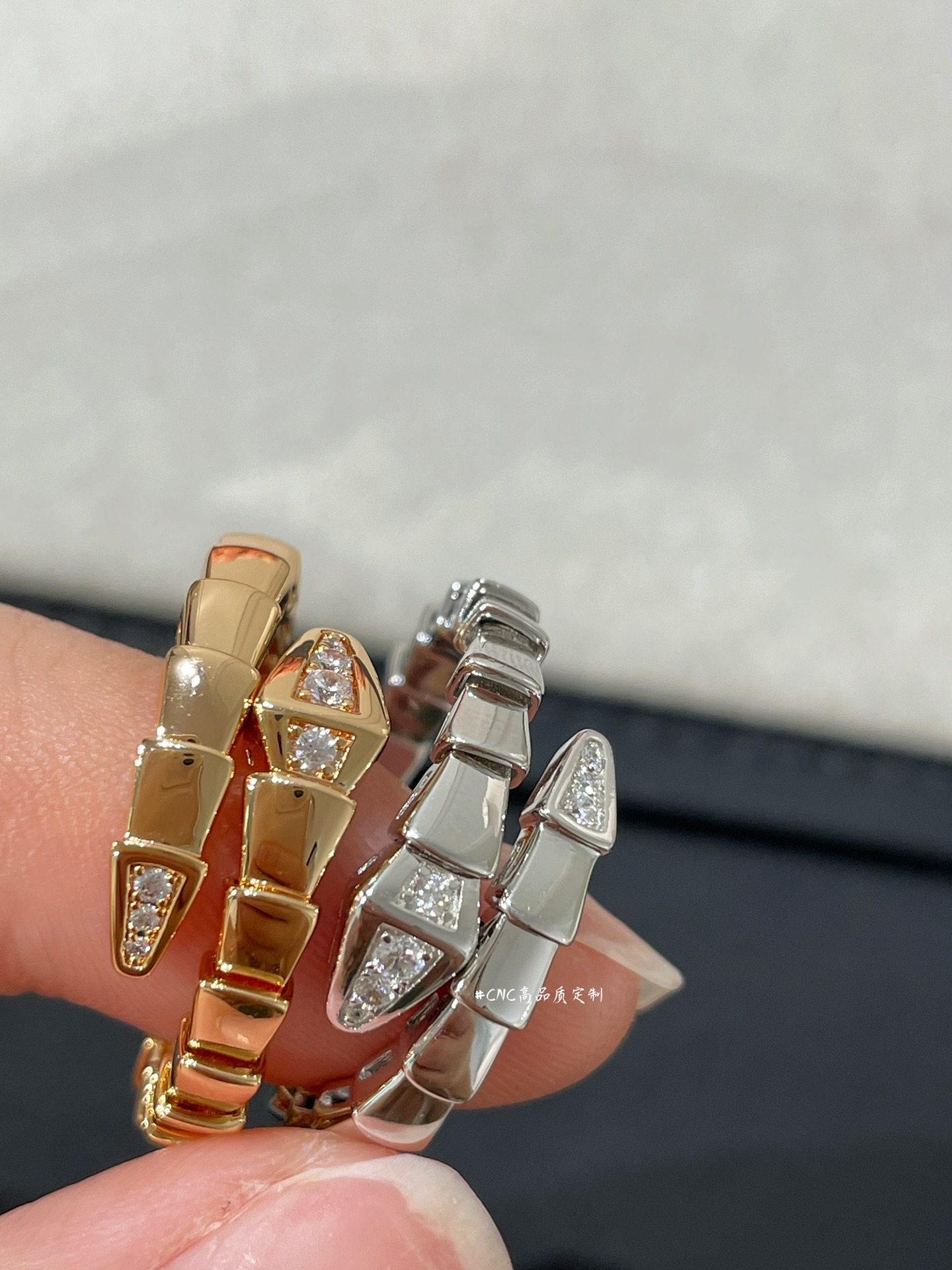 Bvlgari Diamond Head Serpenti Viper Ring - Image 2