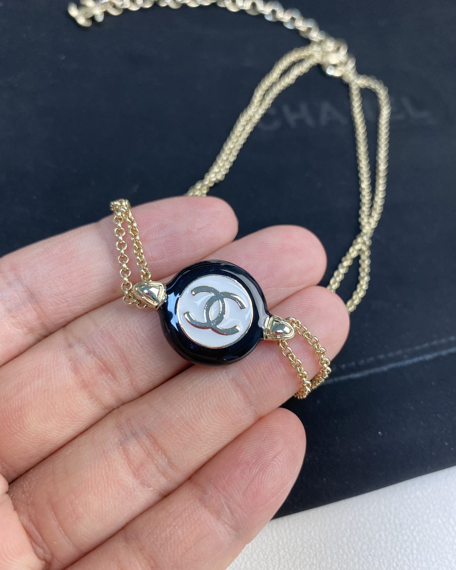Chanel Black & White Round Enamel Necklace Bracelet and Ring - Image 9