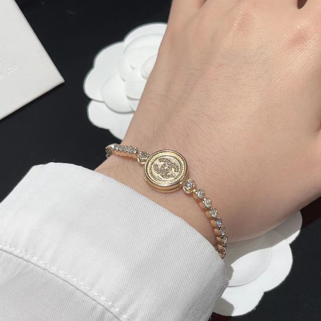 Chanel Full Diamond Round Tag Bracelet - Image 5