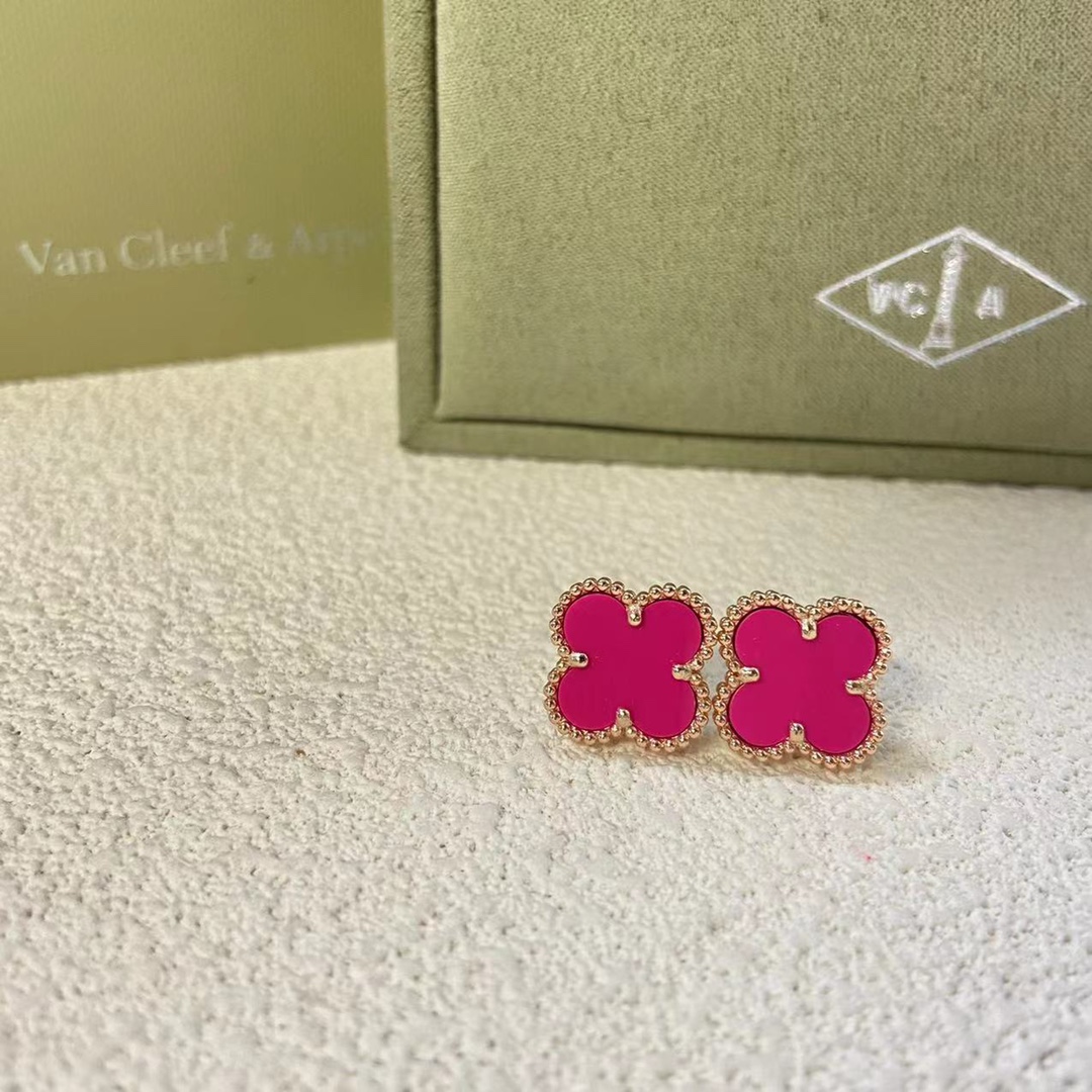 VCA Rose Red Vintage Alhambra Earrings - Image 3
