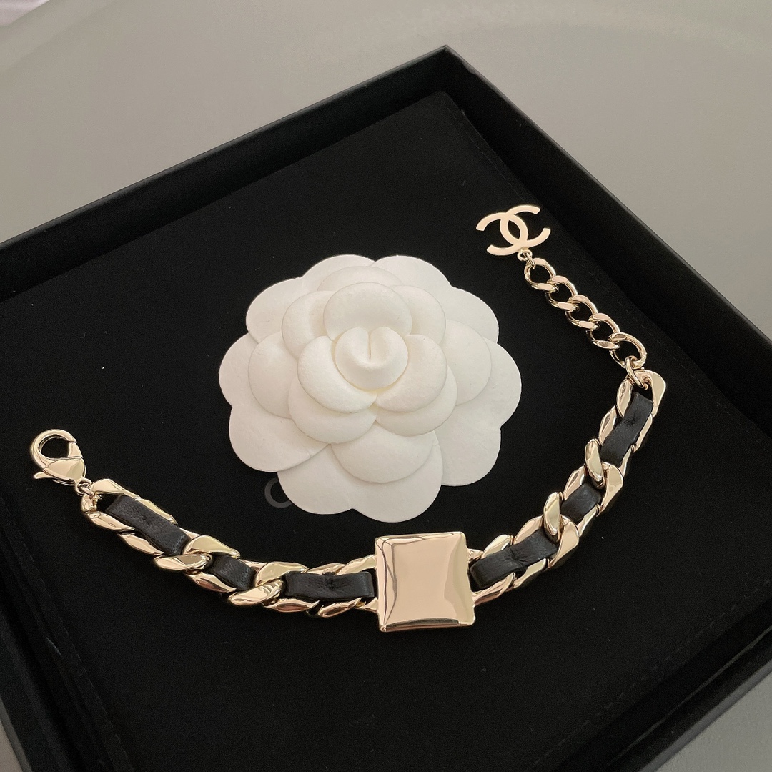 Chanel Leather Gold Chain Bracelet Choker Necklace - Image 9