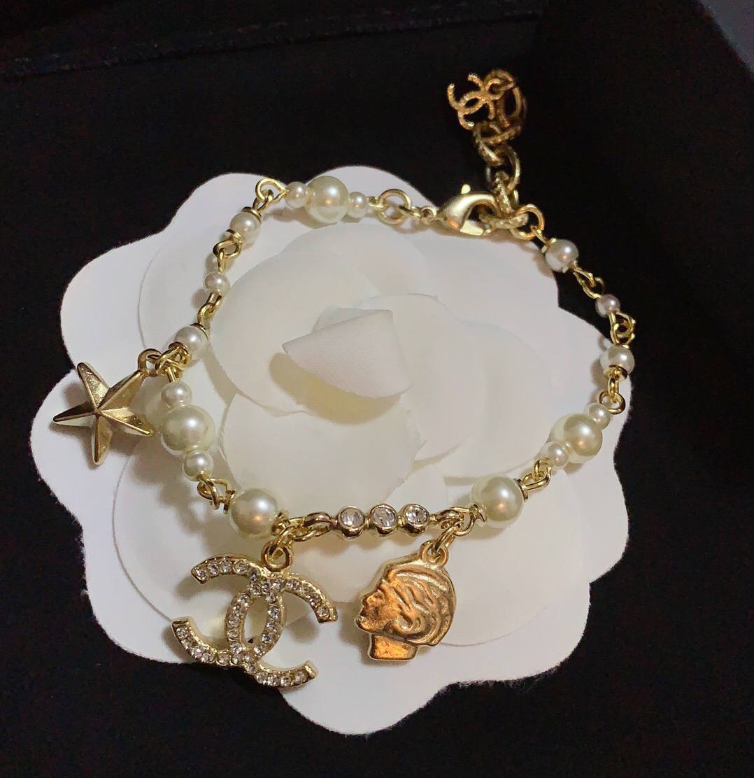 Chanel Star Portrait Bracelet - Image 6