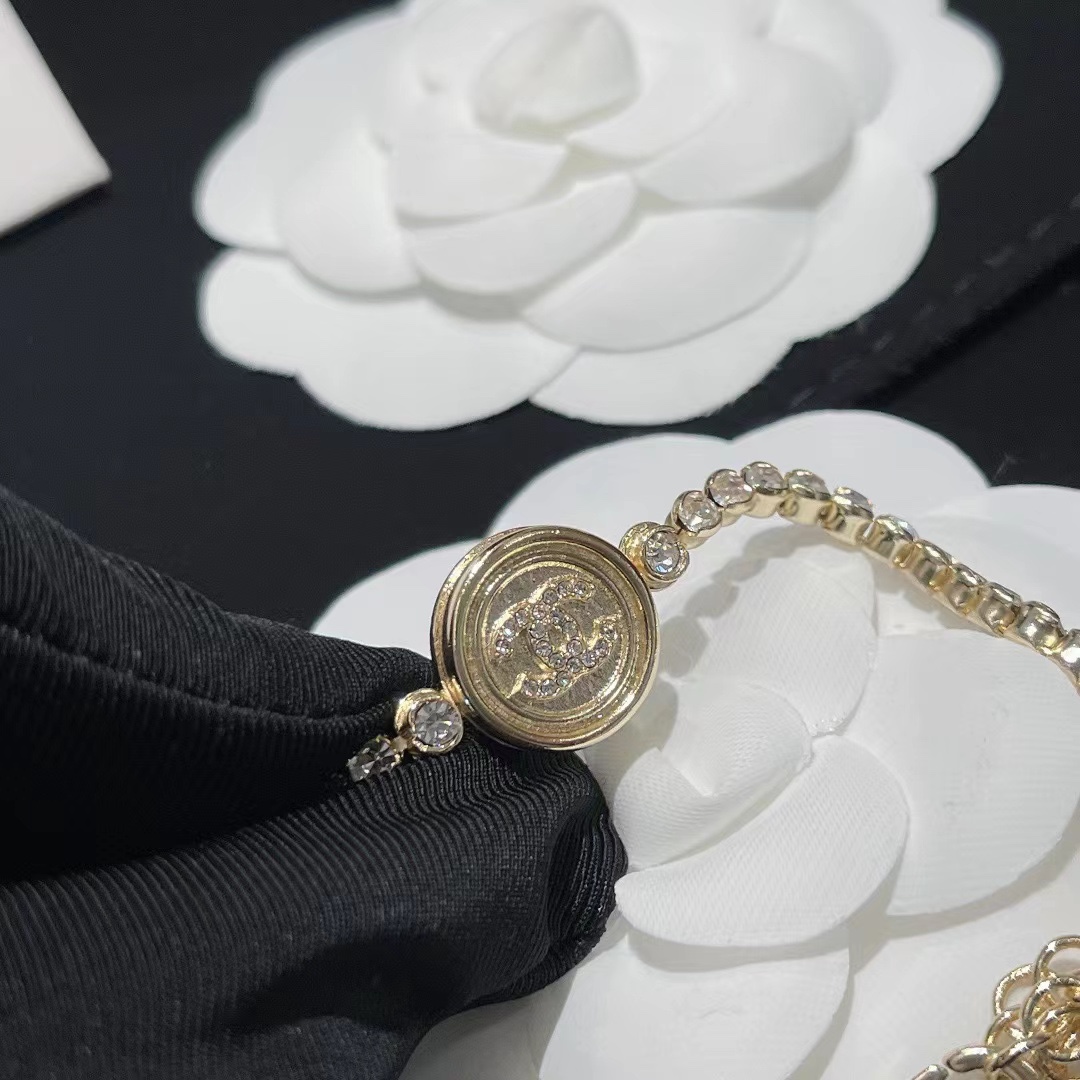Chanel Full Diamond Round Tag Bracelet - Image 4