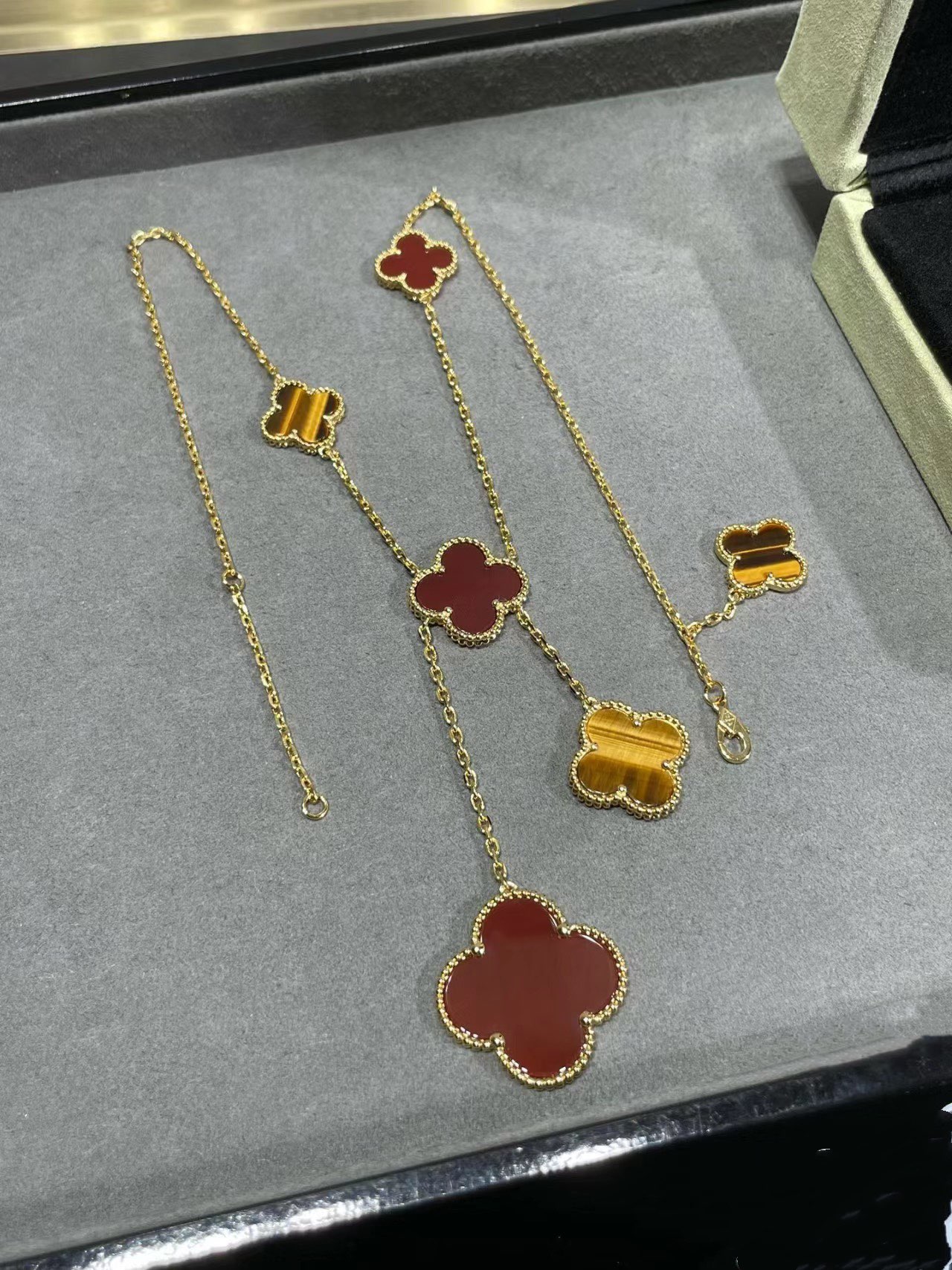 VCA Clover Magic Alhambra Necklace, 6 Motifs - Image 5