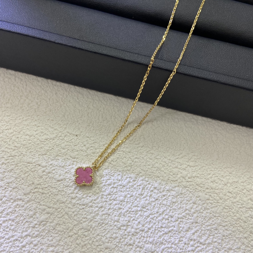 VCA Pink Sweet Alhambra Pendant Necklace, 1 Motif - Image 3
