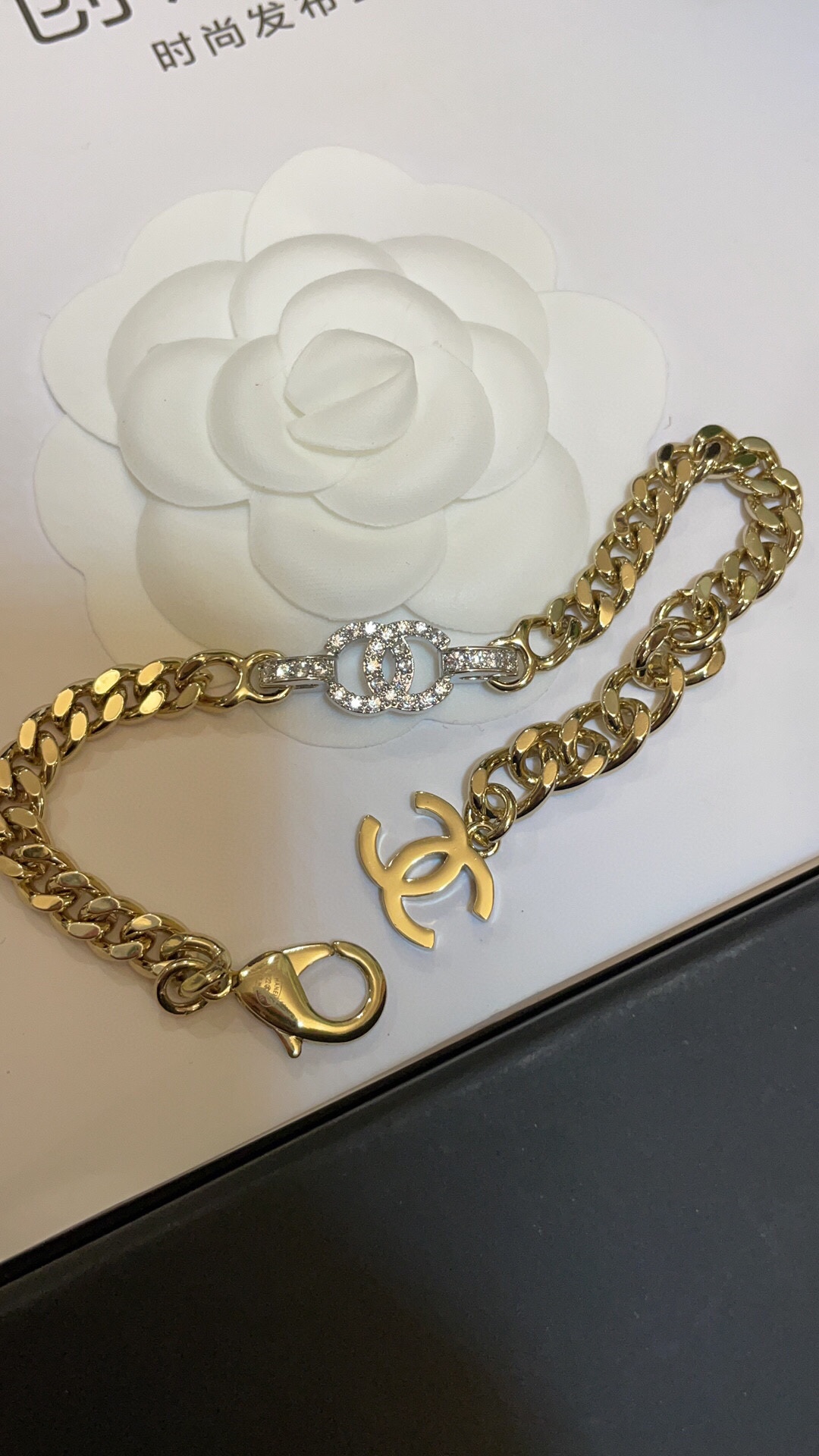 Chanel Mixed Color Cuban Chain Bracelet Earrings Choker Necklace - Image 4