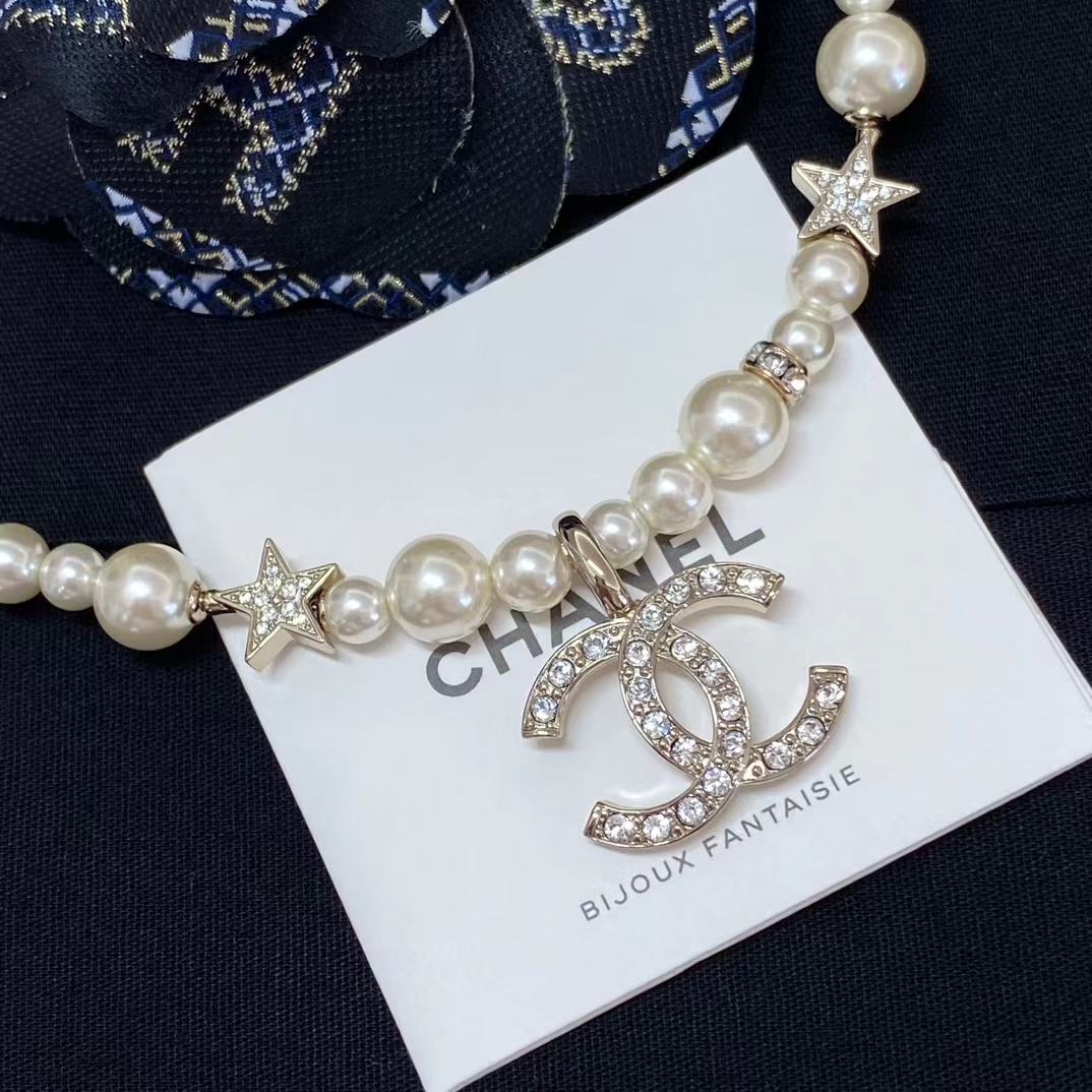 Chanel Star Double C Pendant Pearl Necklace - Image 2