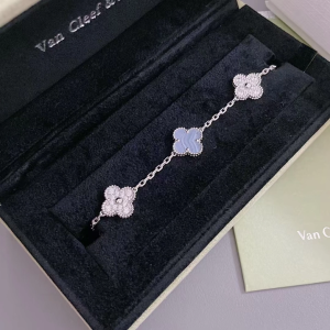 VCA Diamond and Chalcedony Vintage Alhambra Bracelet 5 Motifs