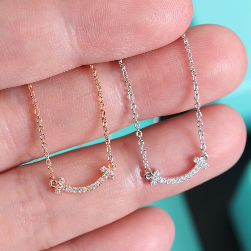 Tiffany Mini Smile Pendant Necklace - Image 3