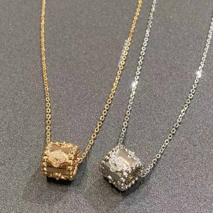 VCA Perlee Clovers Pendant Necklace