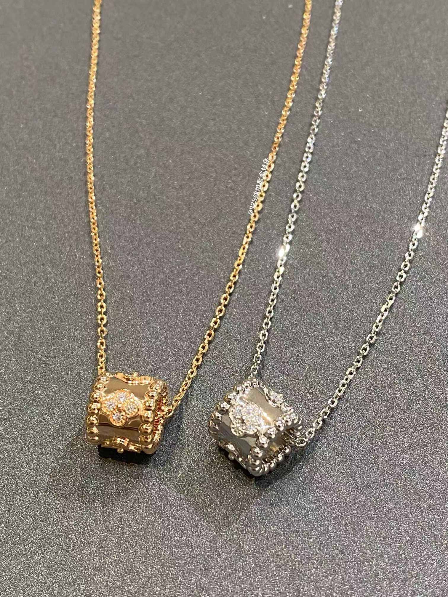 VCA Perlee Clovers Pendant Necklace