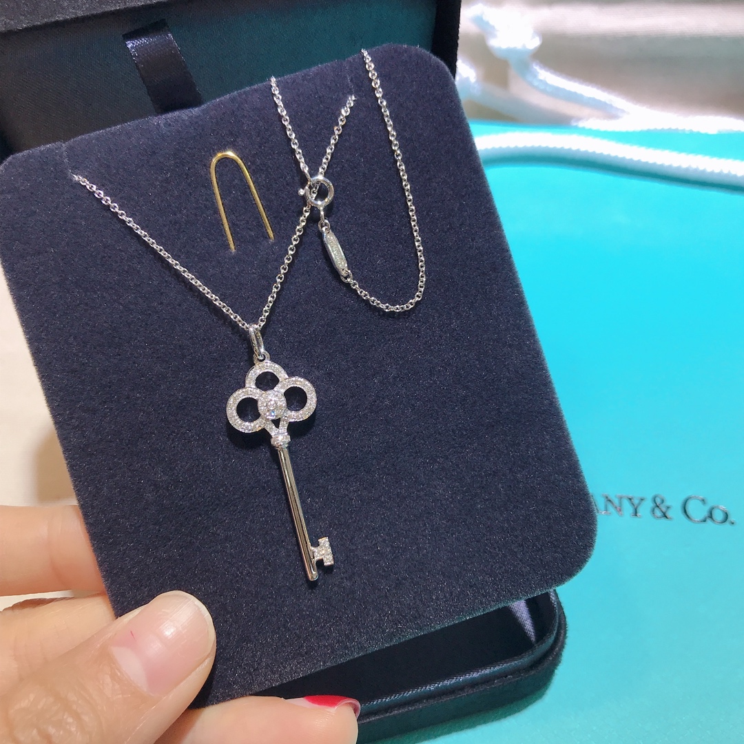 Tiffany Crown Key Pendant Necklace - Image 3