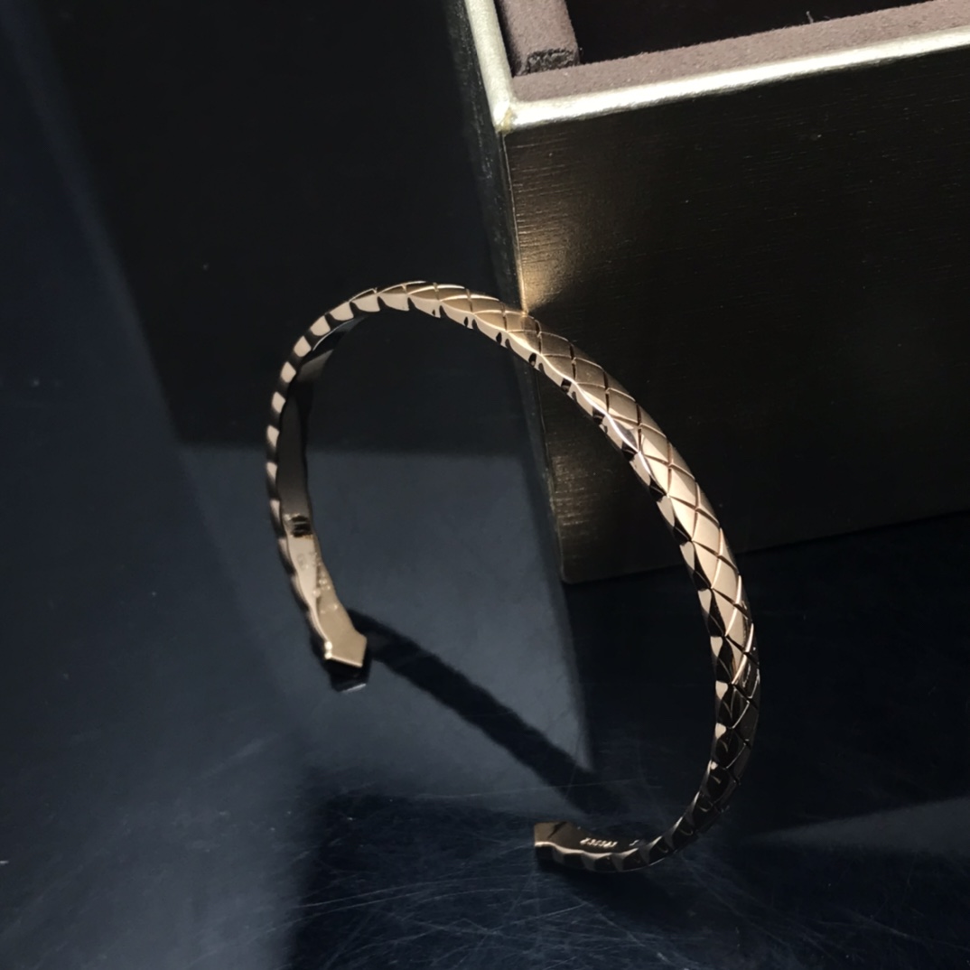 Chanel Coco Crush Cuff Bracelet Bangle - Image 12