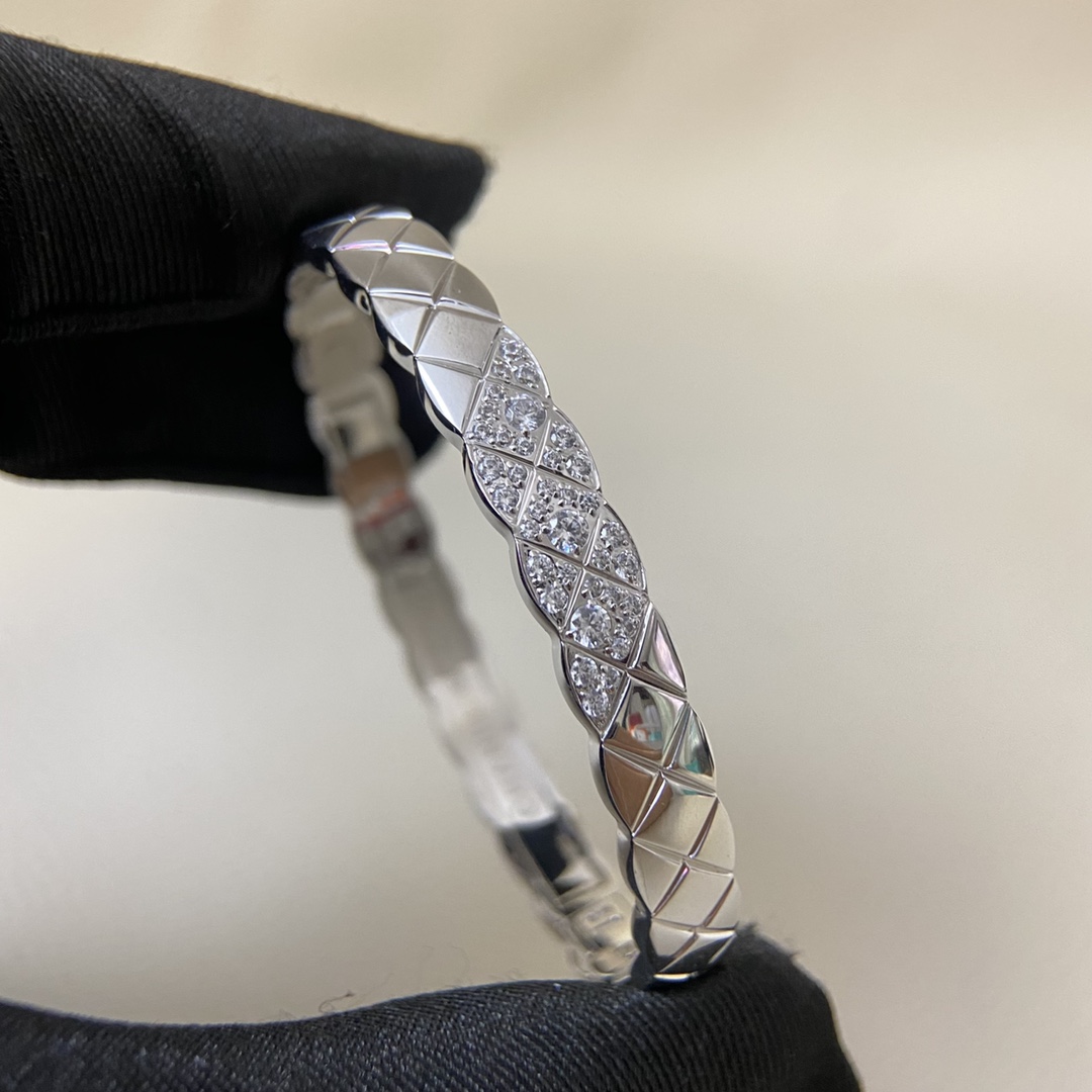 Chanel Coco Crush Bangle Bracelet - Image 7