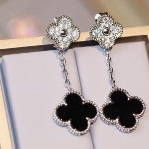 VCA Magic Alhambra Earrings, 2 Motifs