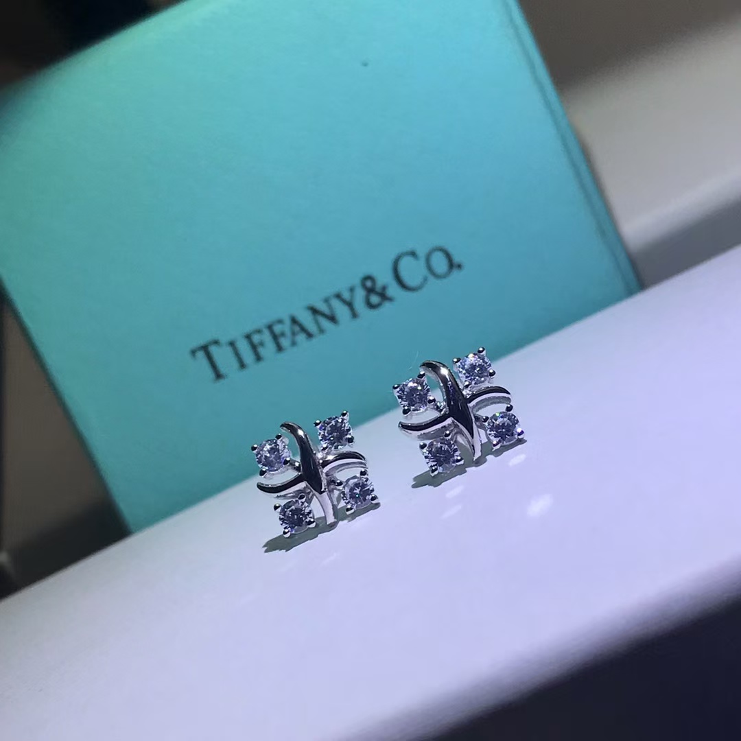 Tiffany Lynn Earrings - Image 3