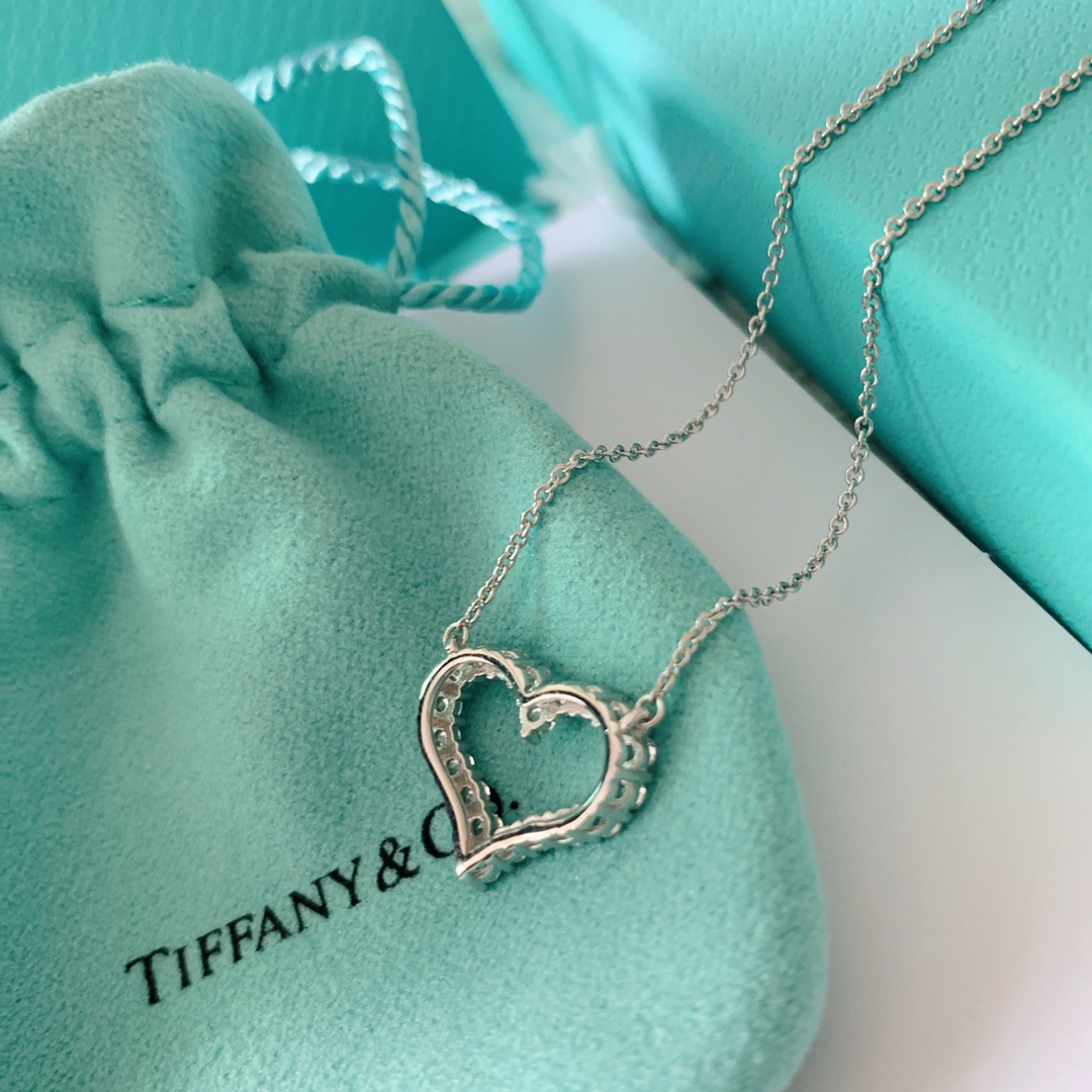 Tiffany Medium Full Diamond Love Heart Pendant Necklace - Image 4