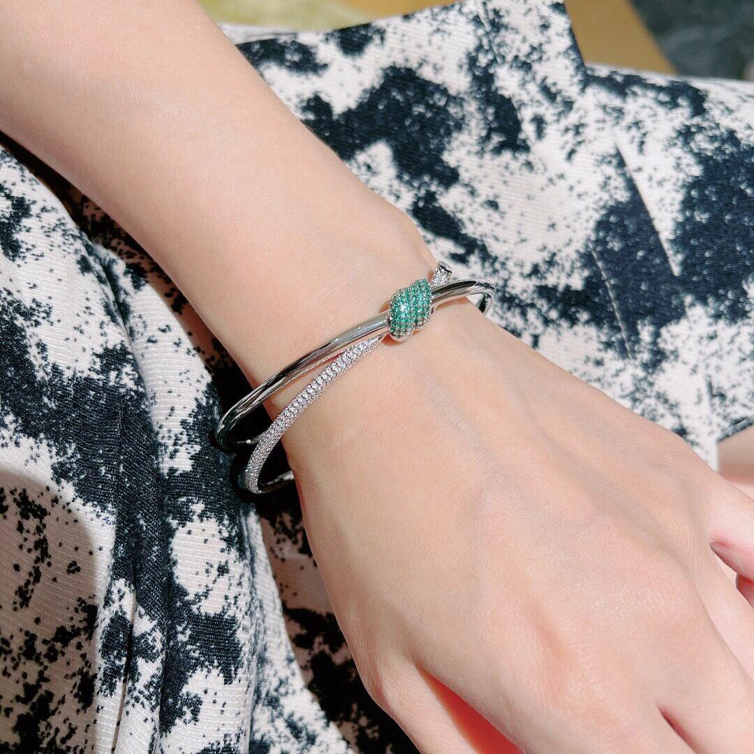 Tiffany Green Diamond Knot Bangle Bracelet - Image 3