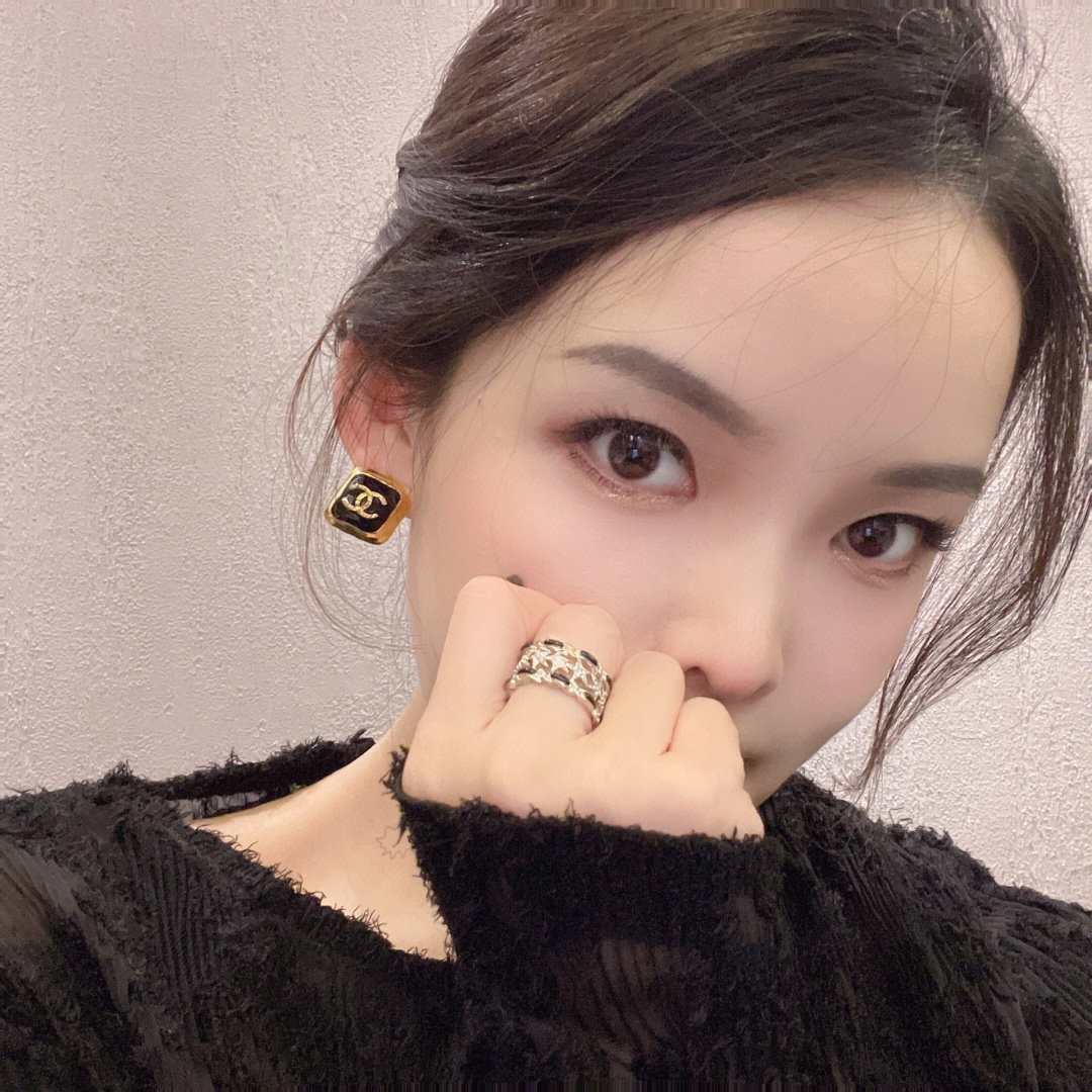 Chanel Coco Crush Ring - Wide No Diamond - Image 6