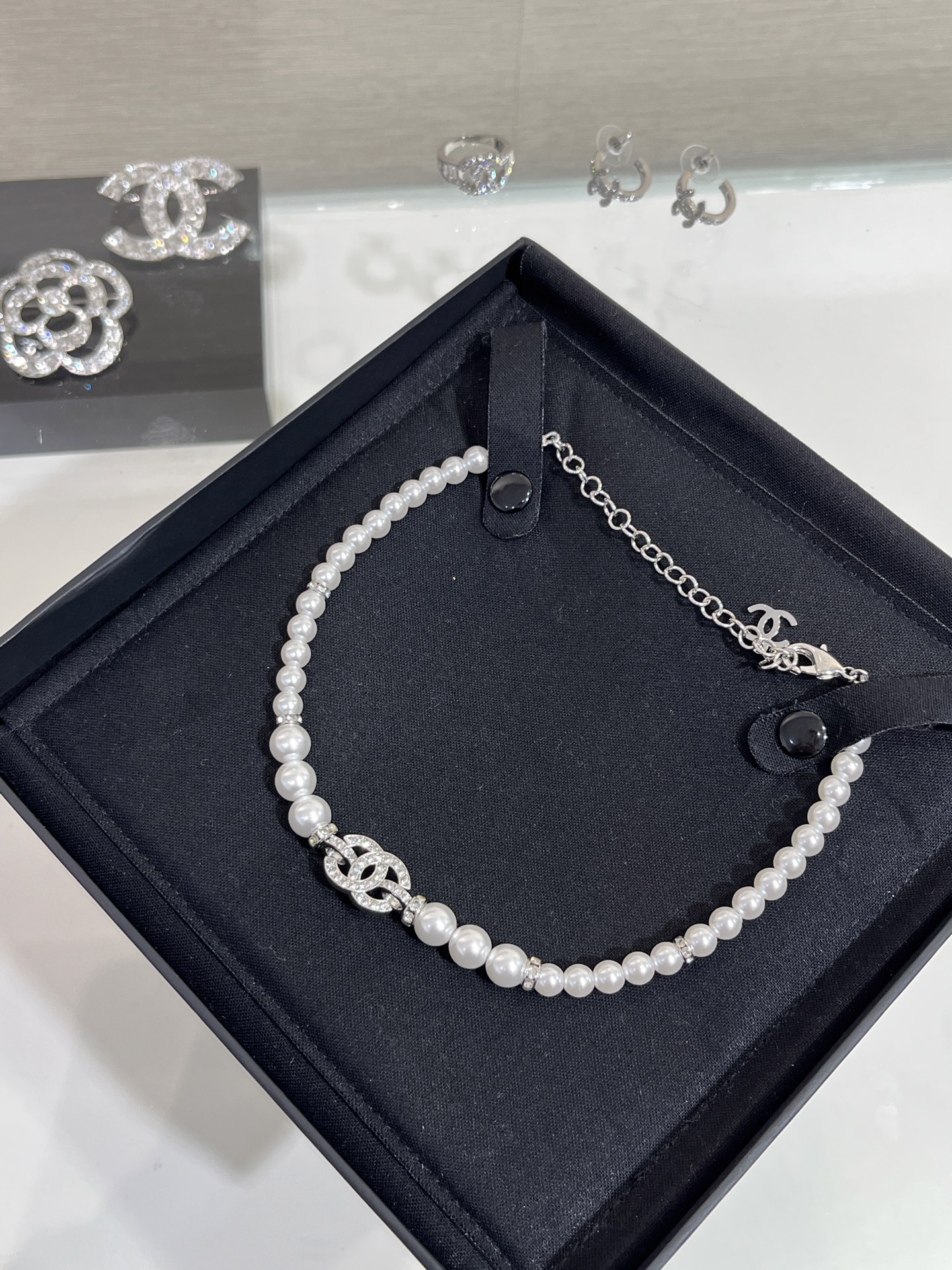 Chanel Full Diamond Paved CC Pendant Pearl Choker Necklace - Image 4
