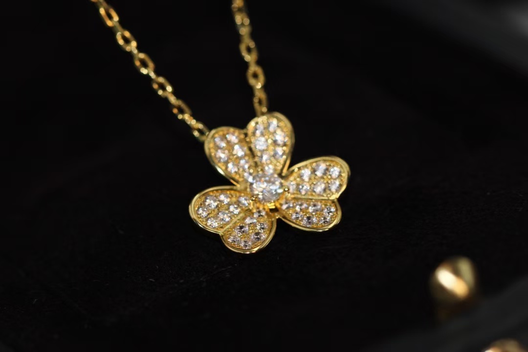 VCA Frivole Pendant Necklace - Mini - Image 2