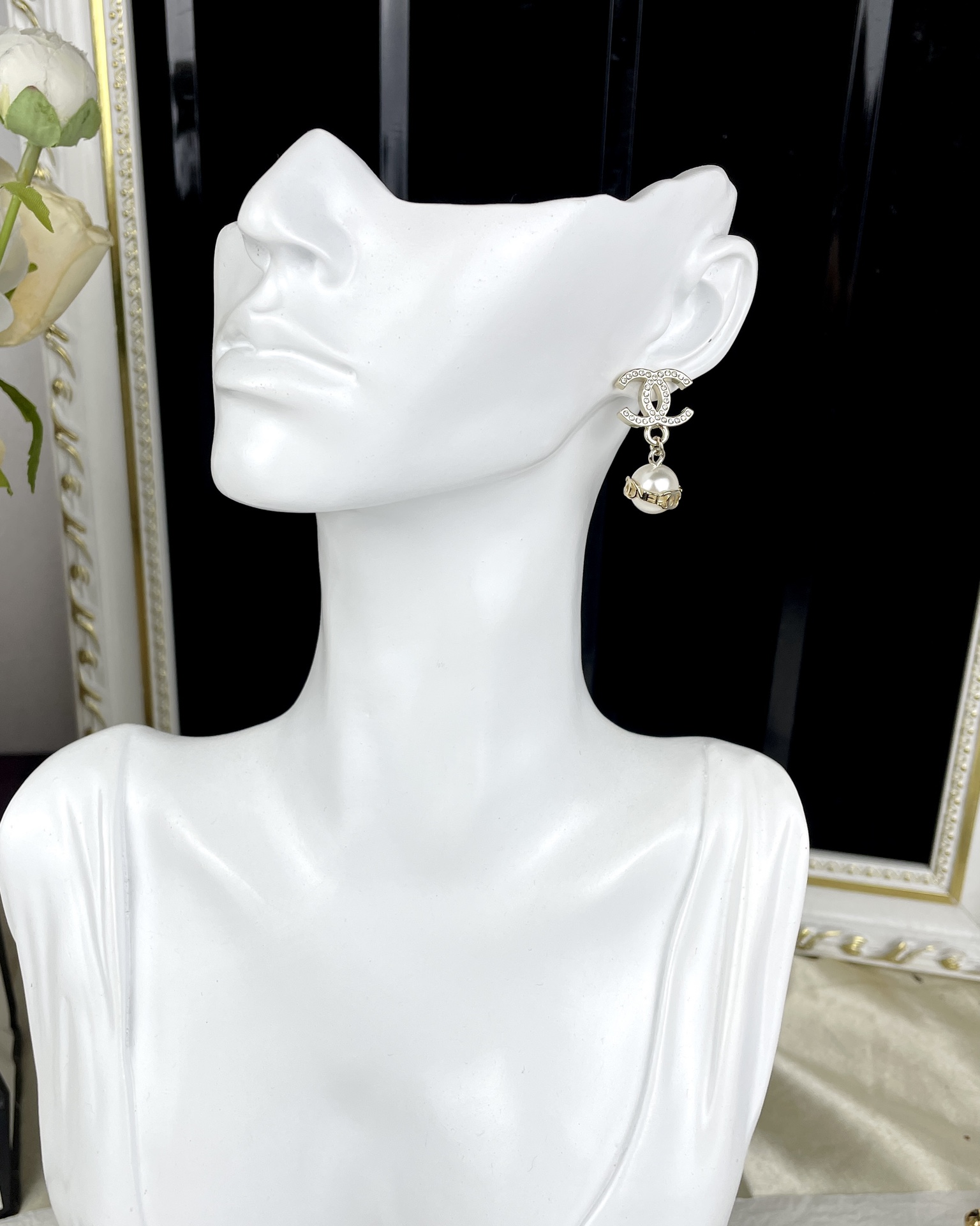 Chanel Diamond CC Pearl Drop Earrings - Image 3