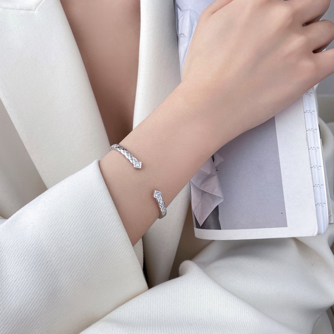 Chanel Coco Crush Cuff Bracelet Bangle - Image 6