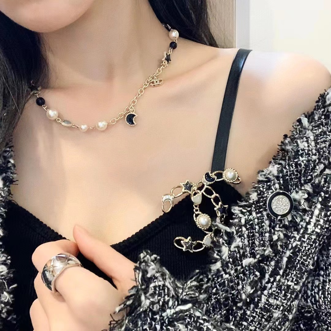 Chanel Moon Star Pearl Charms Necklace - Image 4