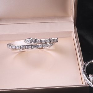 Bvlgari Serpenti Viper Bracelet Diamond Bangle