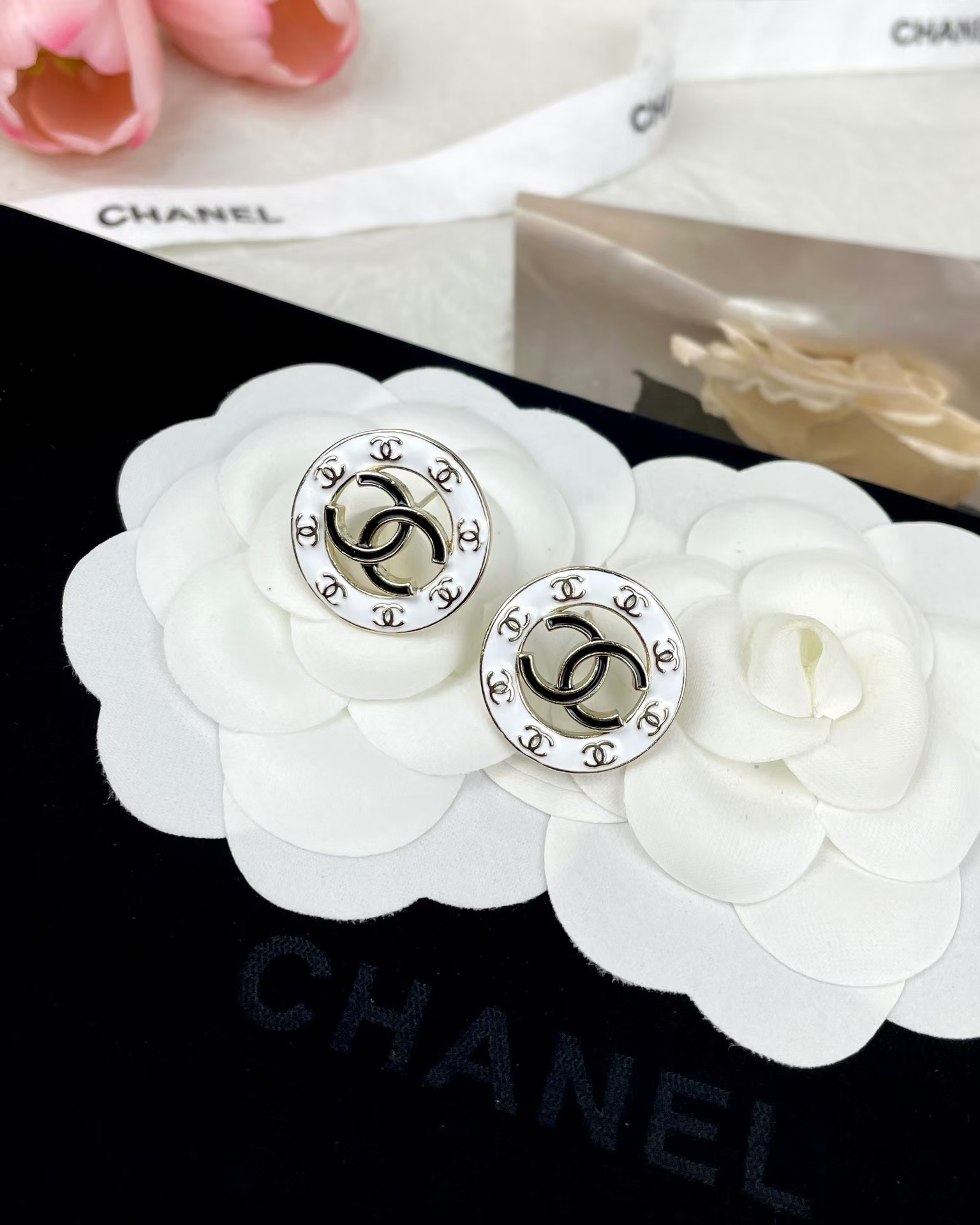 Chanel Round White and Black Enamel Stud Earrings