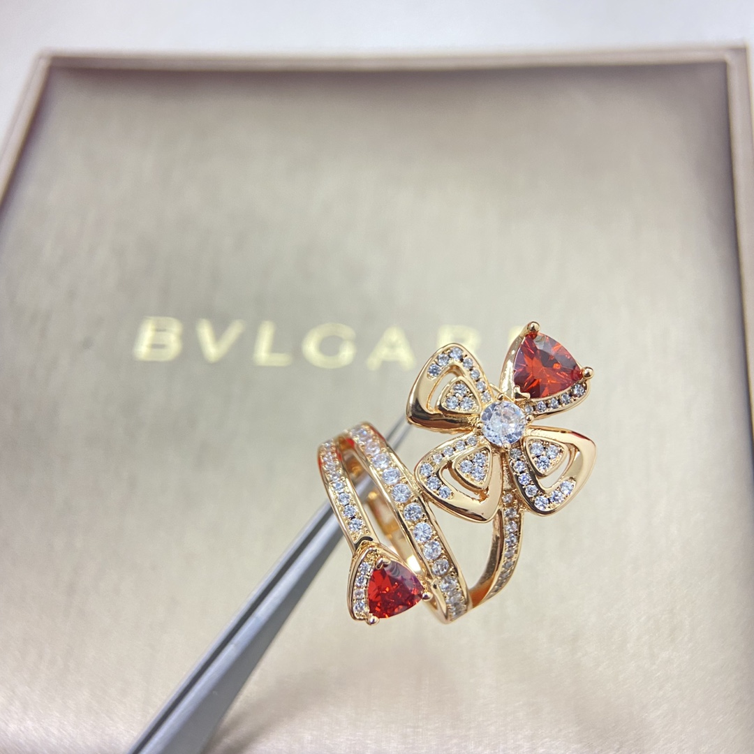 Bvlgari Red Gem Fiorever Ring