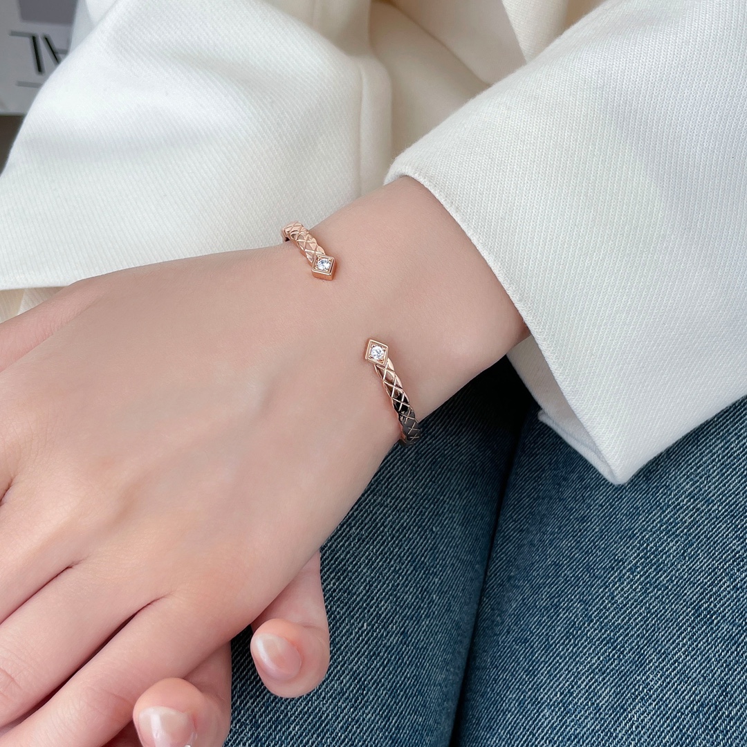 Chanel Coco Crush Cuff Bracelet Bangle - Image 3