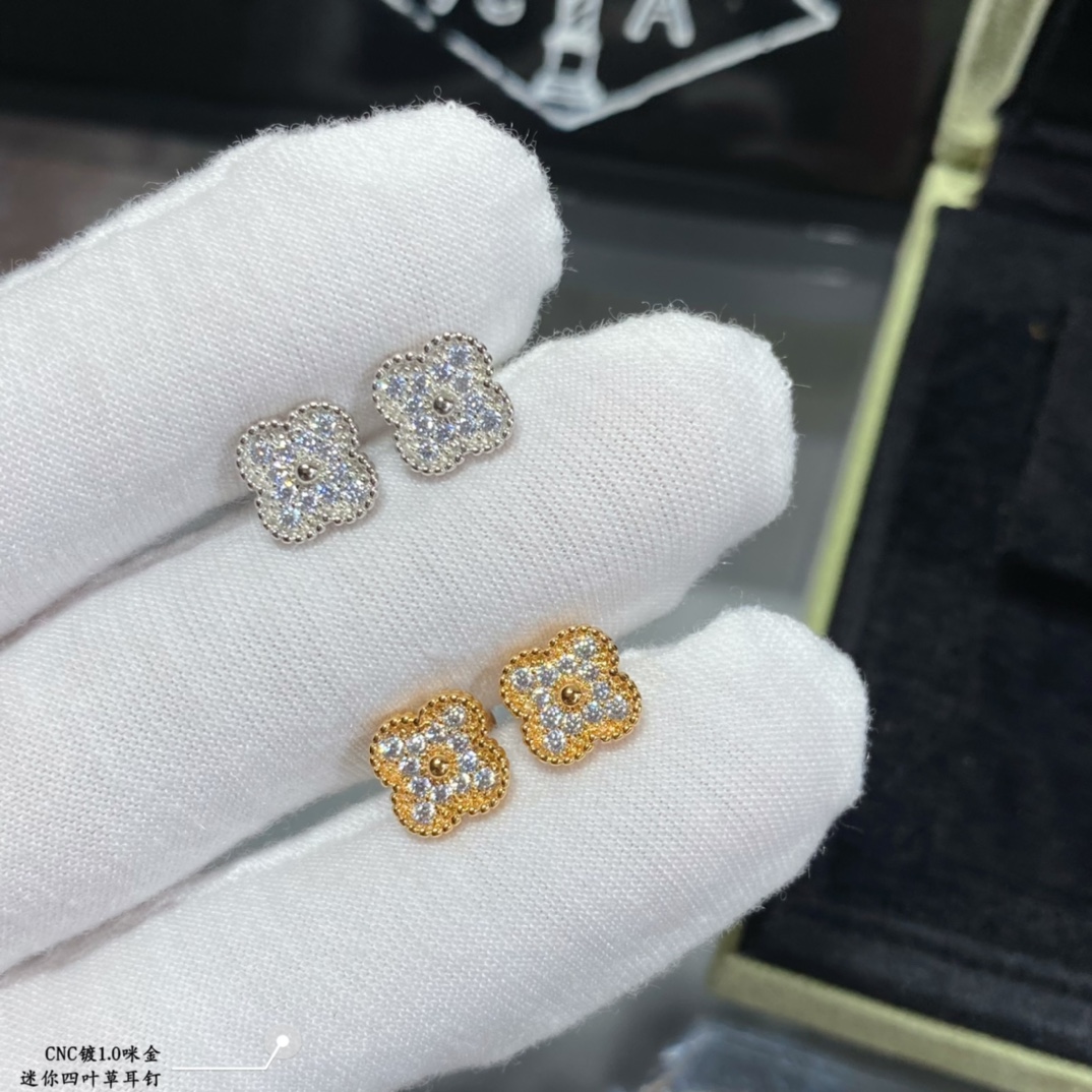 VCA Full Diamond Vintage Alhambra Earrings - Image 3