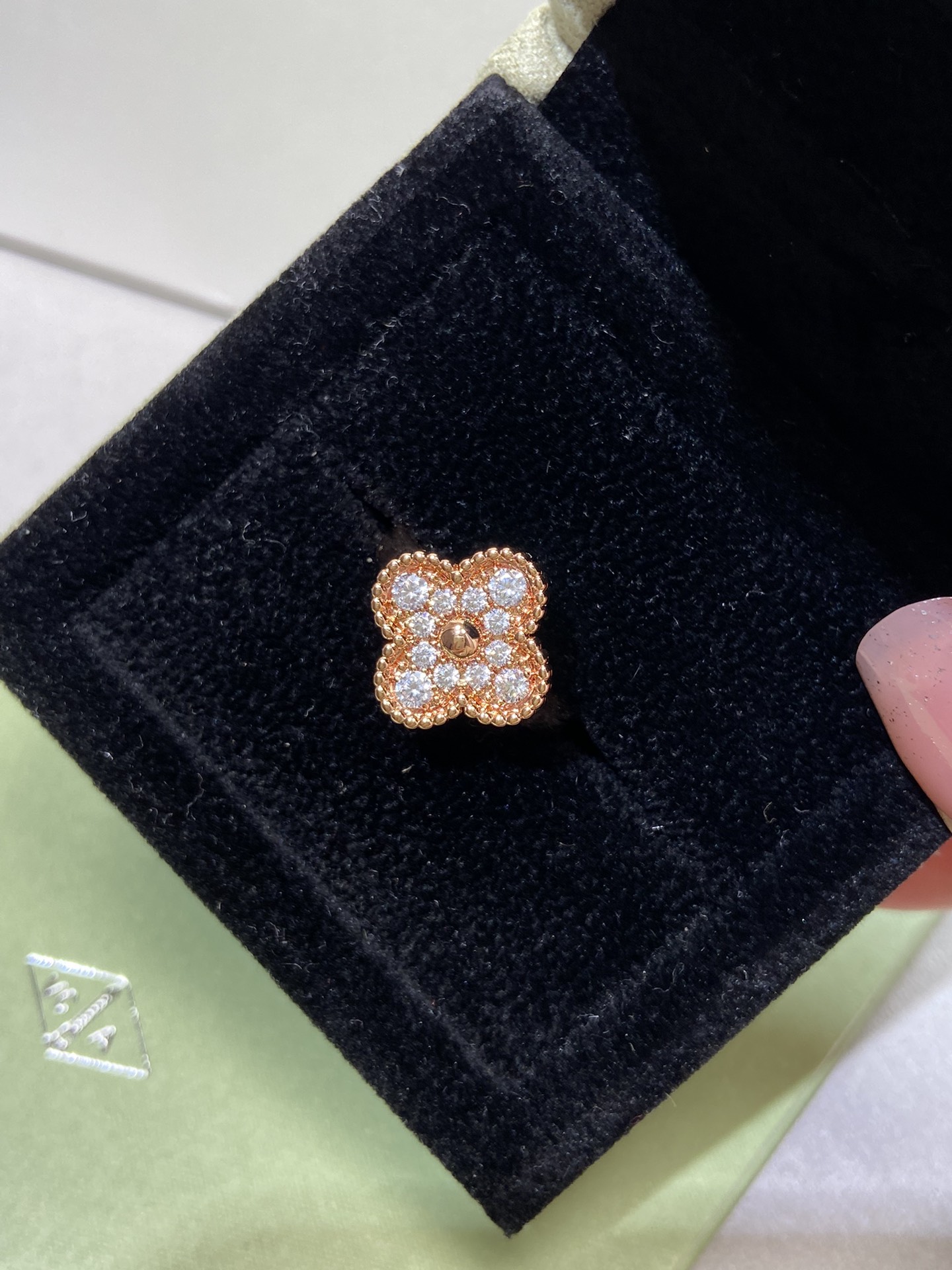 VCA Diamond Vintage Alhambra Ring - Image 4